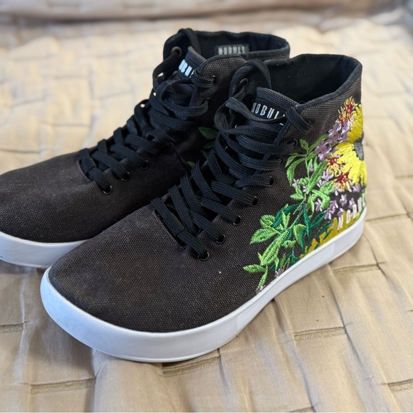 NOBULL Superblossom Embroidered Floral Hi-Top Trainer Shoes Size 10 - Picture 2 of 9